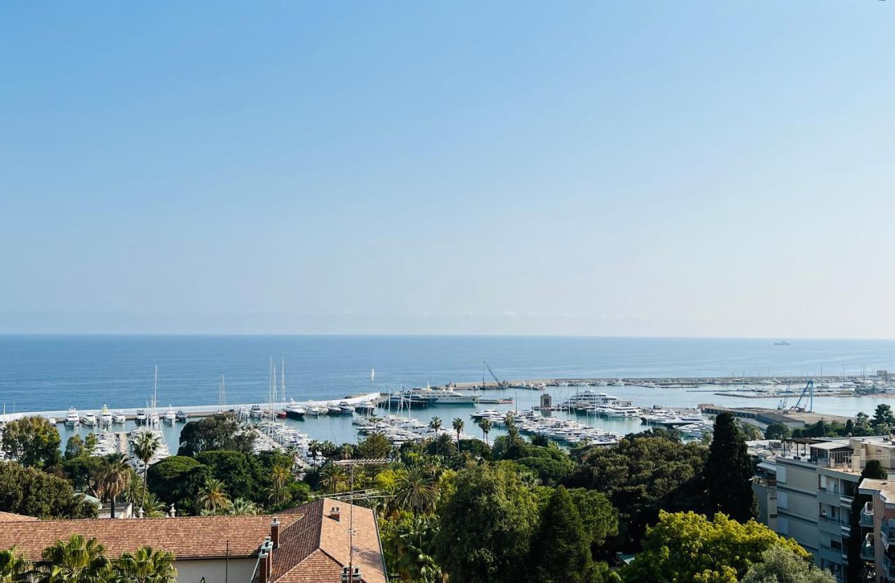 Special Home Vista Mare E Parcheggio Privato 산레모 외부 사진